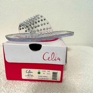 Wild Diva Womens Size 6 Open Toe Jelly Sandal Jacelyn-03 Clear With Spikes NWOT